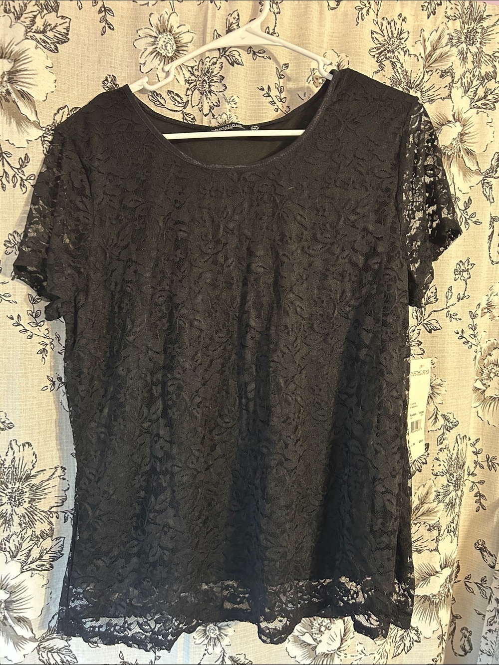 Black Lace Short-Sleeve Women's Top